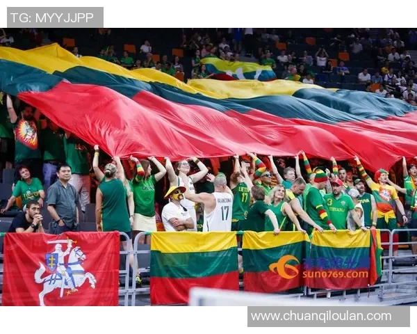 西班牙男篮与塞内加尔激战正酣争夺国际篮球赛荣耀之巅